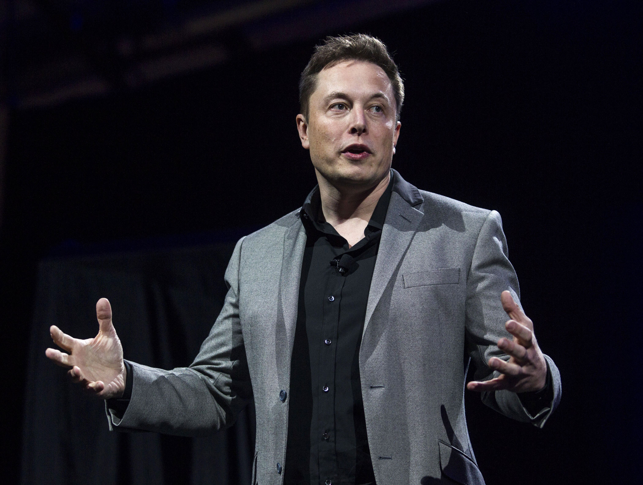 Elon Musk: Tesla will remain a public company
