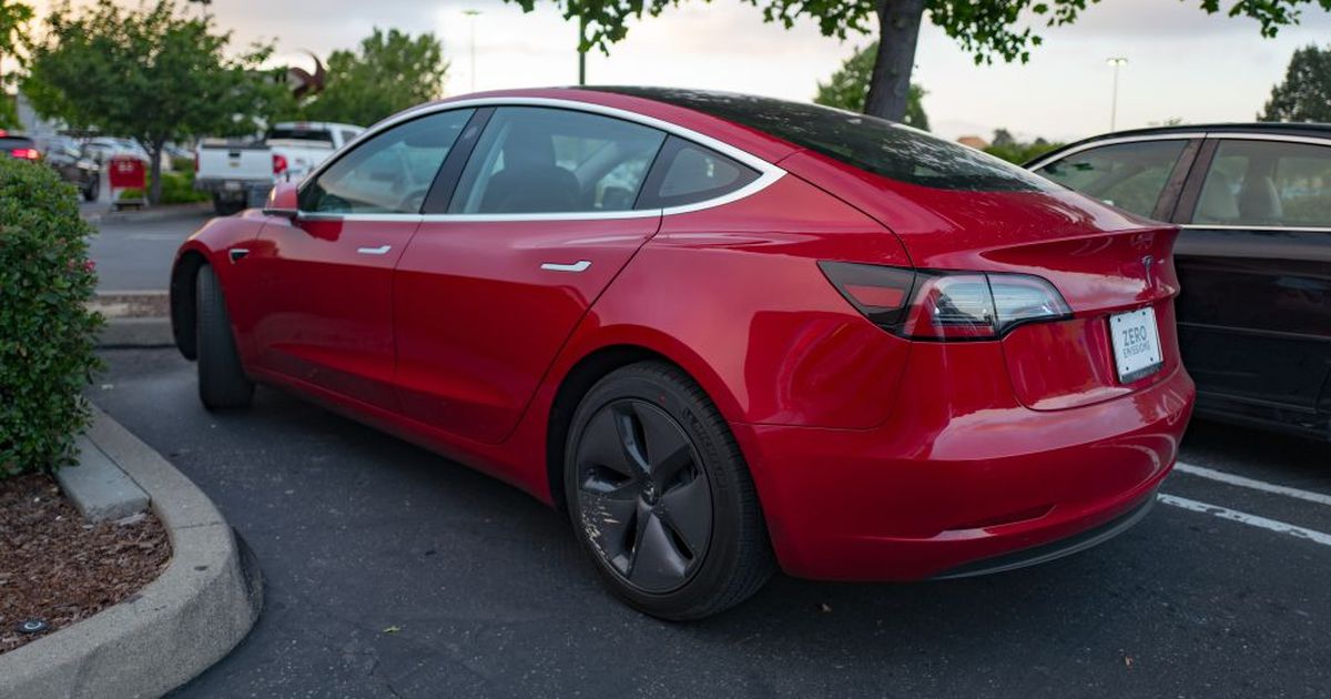Your Tesla is probably vulnerable to hackers, but there’s an easy fix