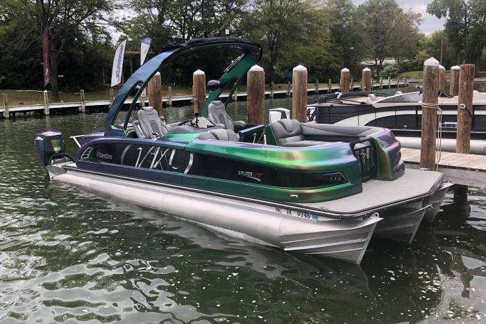 Water Power: 3 Standouts From Evinrude Engines’ On-Lake Demo