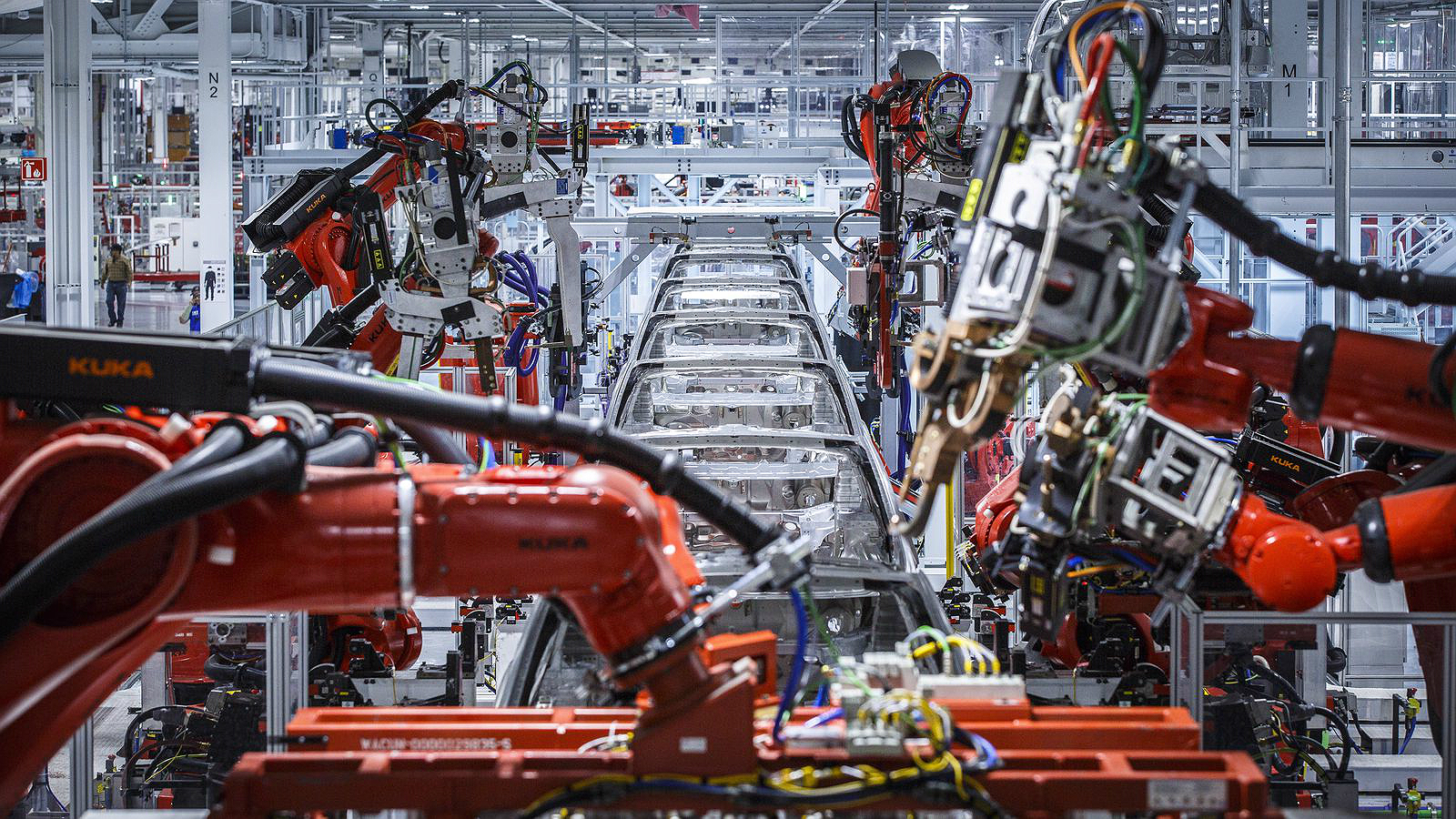 Tesla’s ‘Alien Dreadnought’ factory takes a step forward with structural cable patent