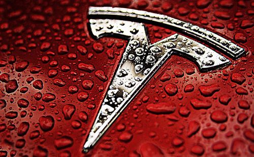 Tesla Adds Oracle’s Larry Ellison and Walgreens’ Kathleen Wilson-Thompson to Its Board