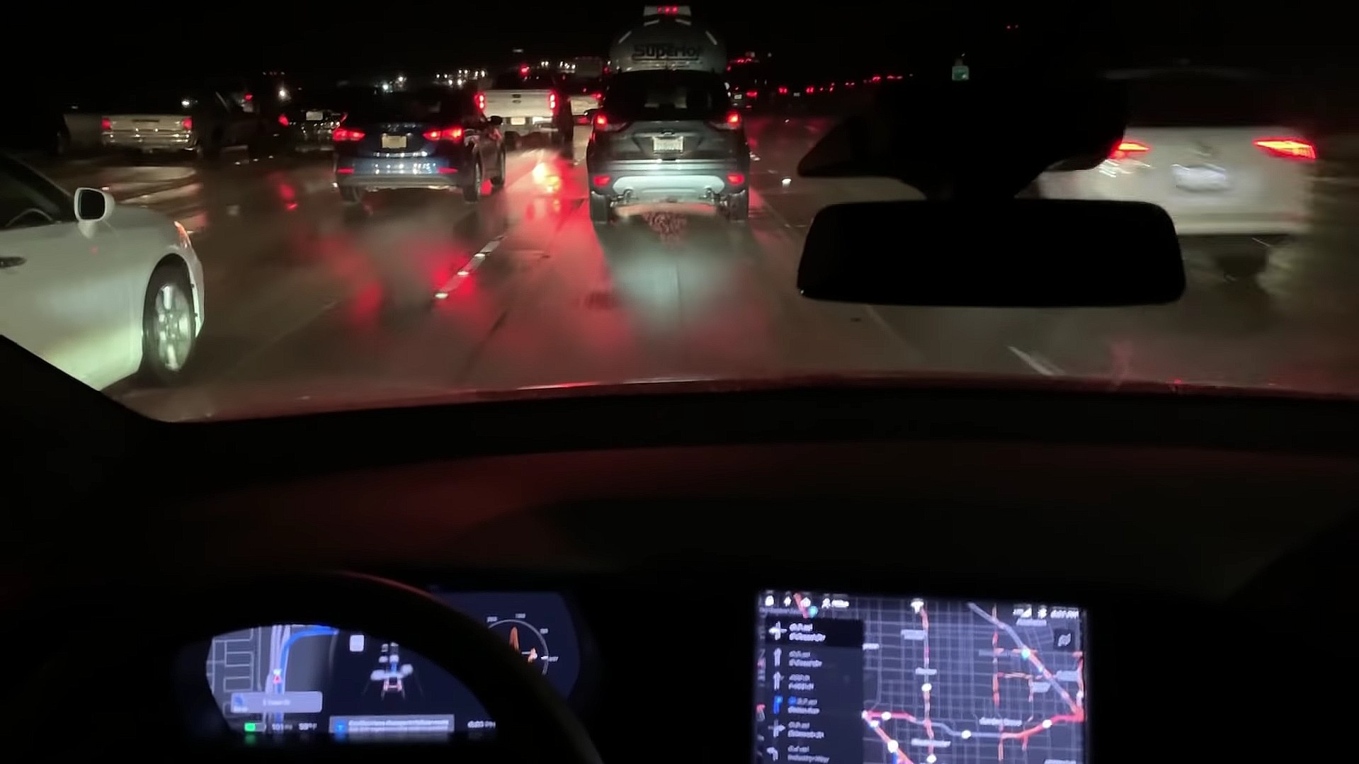Tesla’s Navigate on Autopilot takes on heavy traffic and rainy roads in nighttime test