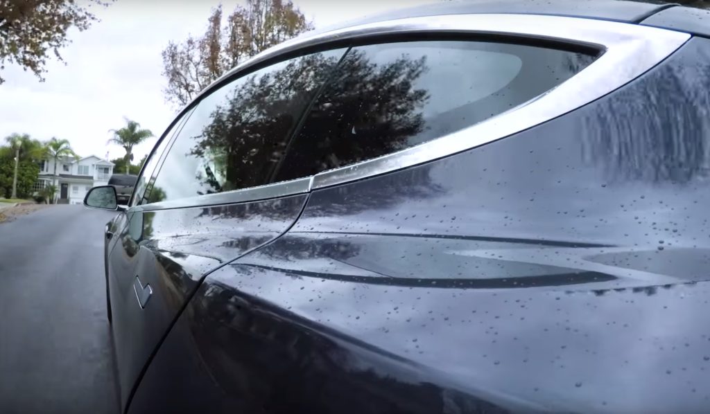 Here’s what Tesla Dashcam’s side cameras are able to see and record on video