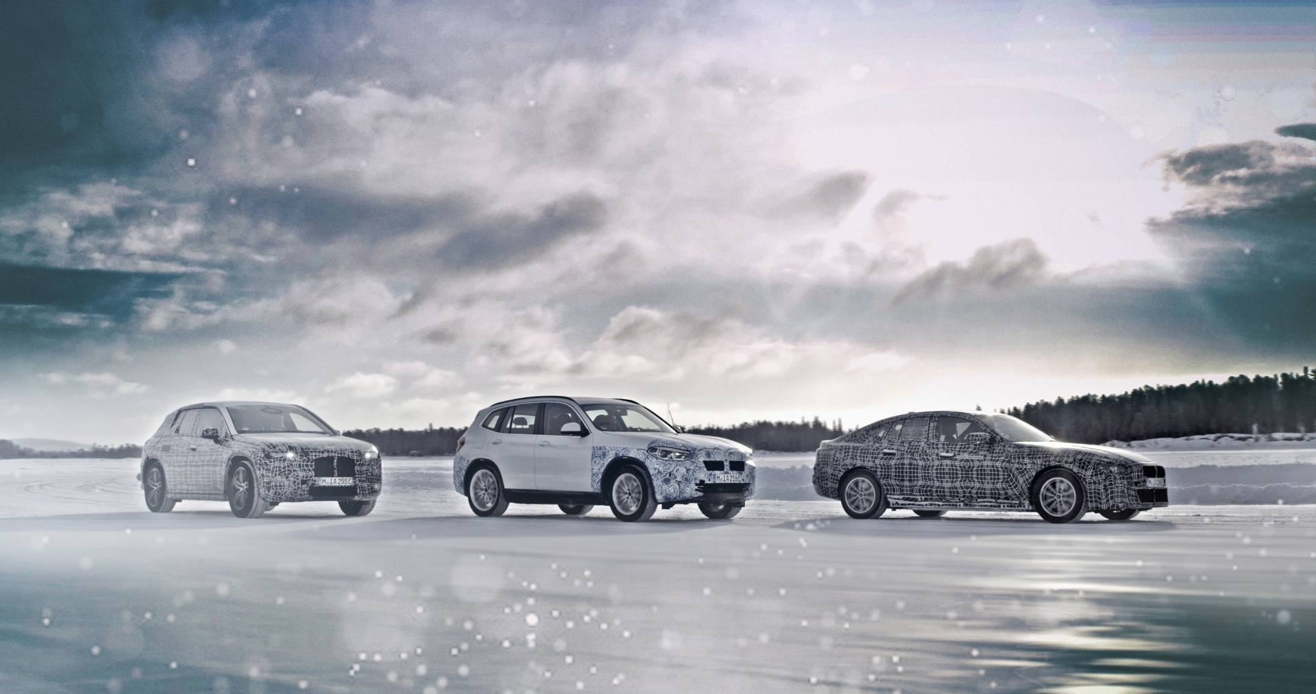 BMW i4, iX3 and iNEXT go testing in the snow