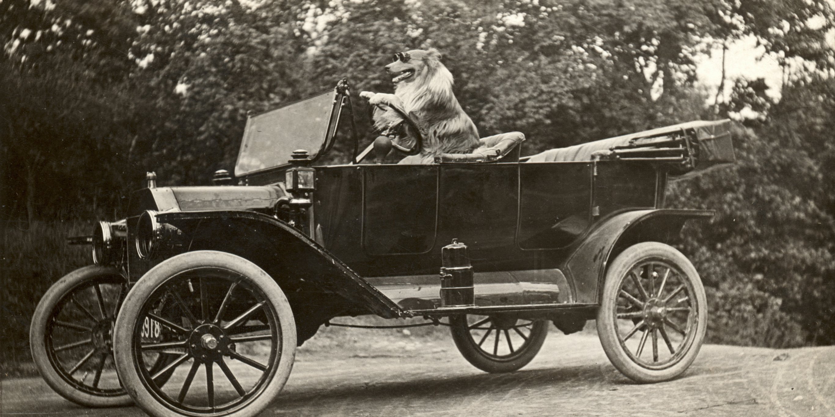 13 vintage photos of the auto industry during America’s first auto boom