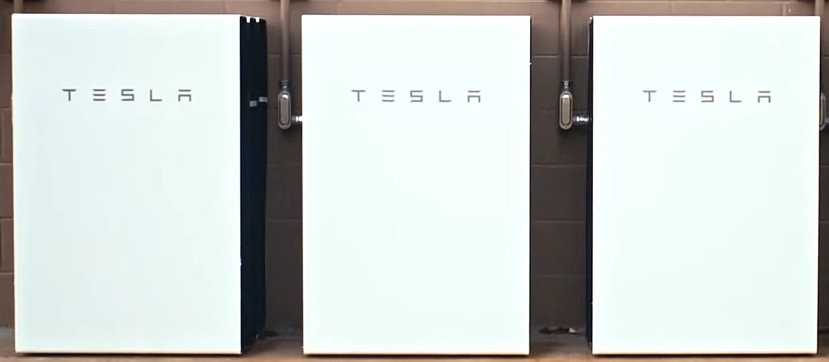 Tesla Powerwall batteries are powering Zimbabwe’s mobile telecom systems