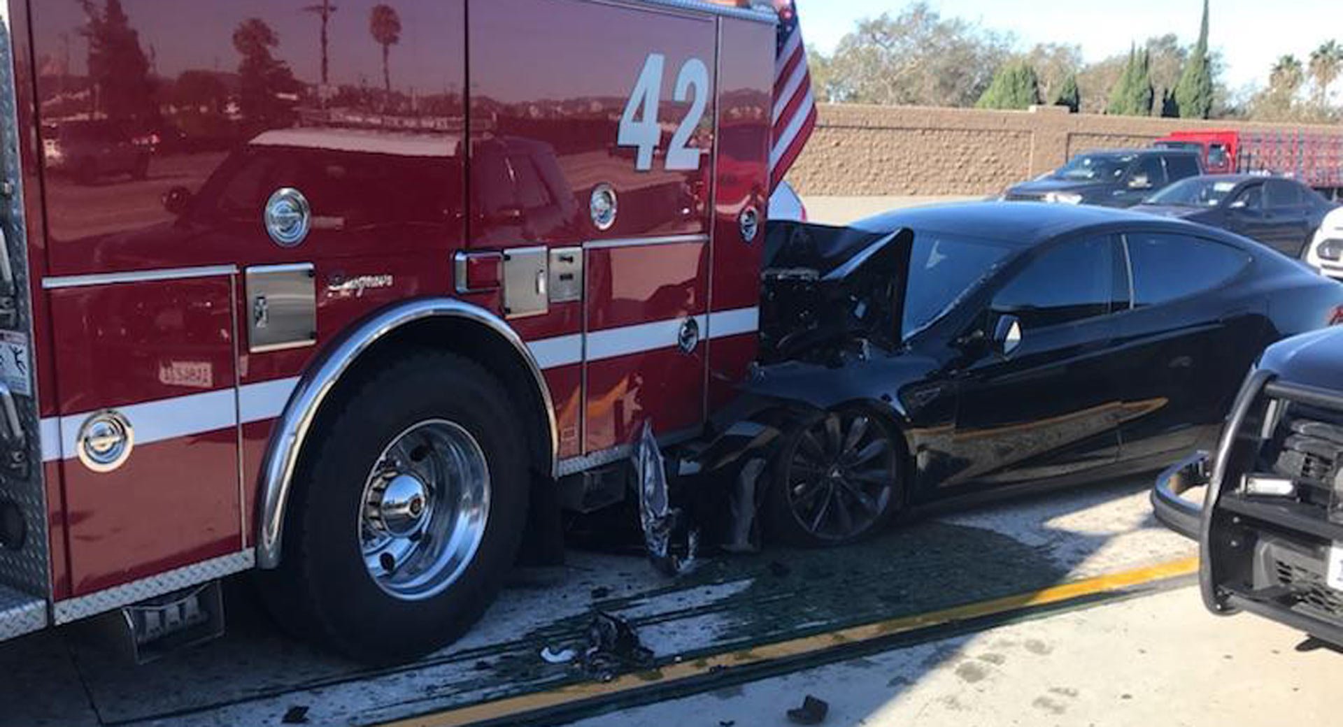 NTSB Says Autopilot Was Engaged At 2018 Tesla Model S Crash In California