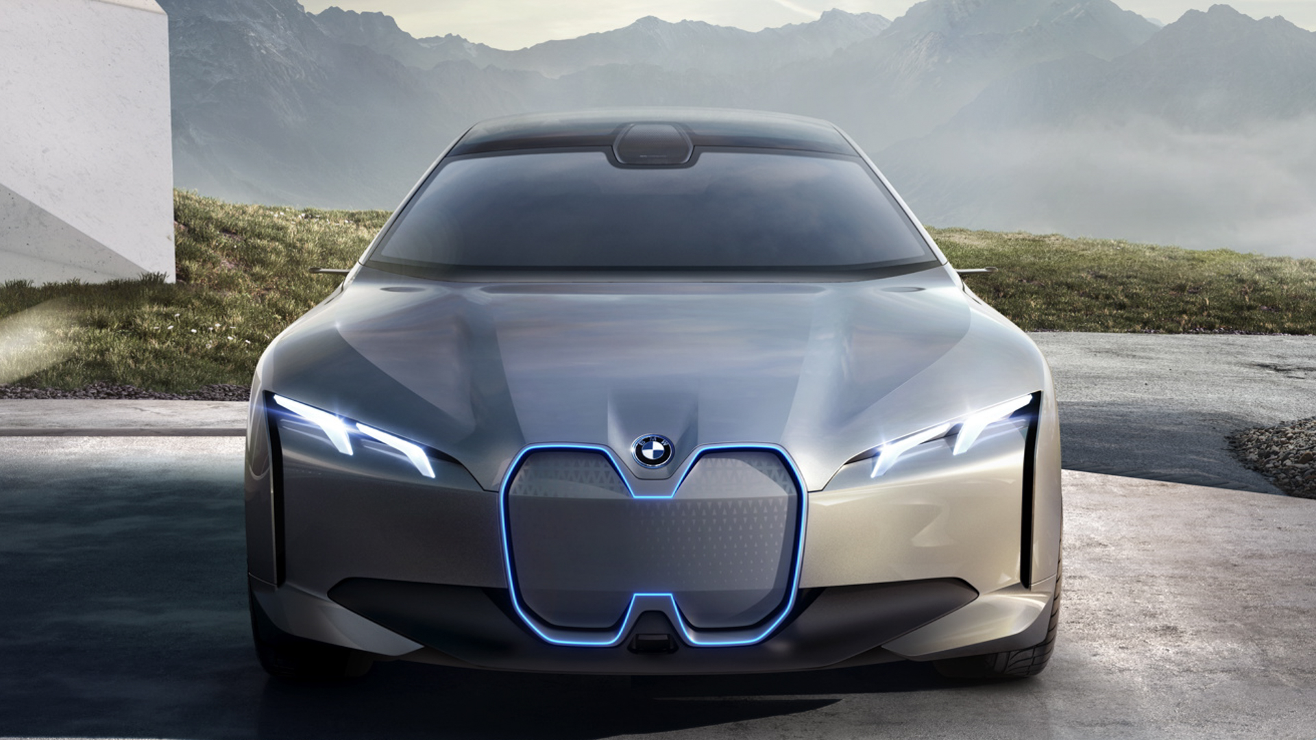 Report: BMW i4 – 80kWh battery, 530 hp, 373-mile range