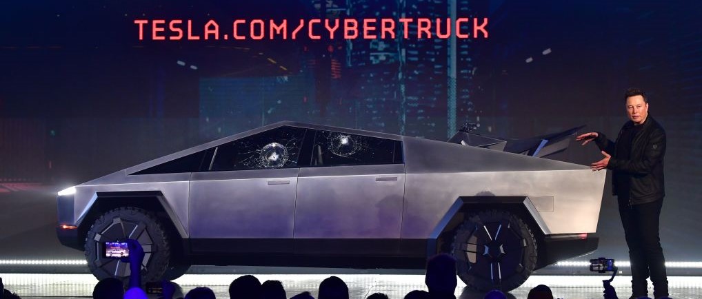 Elon Musk’s Fortune Drops By $768 Million After Armored Glass Windows Of New Cybertruck Shatter During Demo