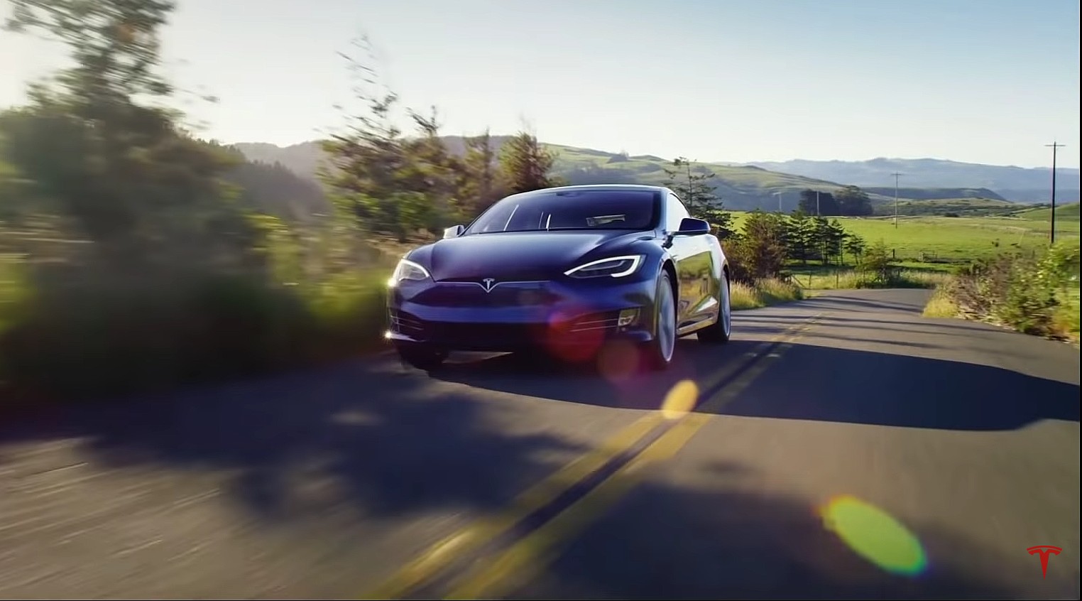 Tesla sets the record straight on ‘unintended acceleration’ claims