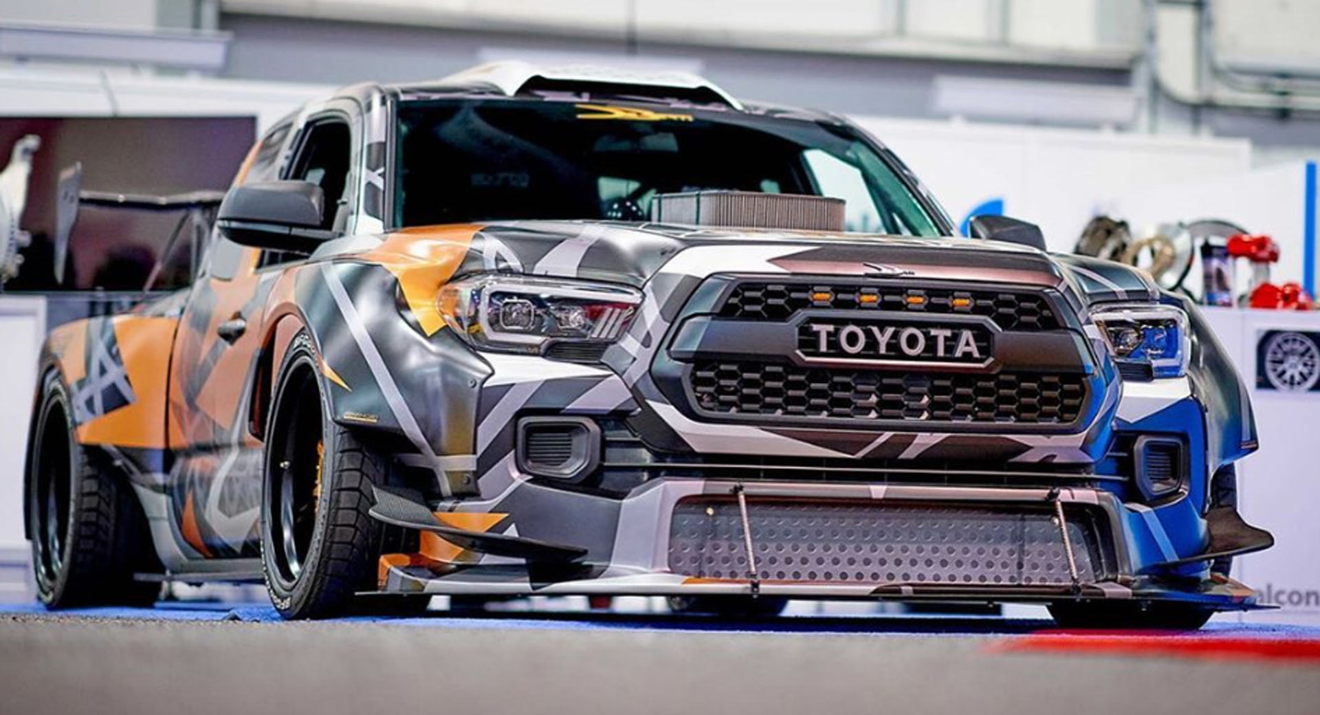 Bonkers Toyota Tacoma Drifter Has A 900 HP NASCAR V8 Engine