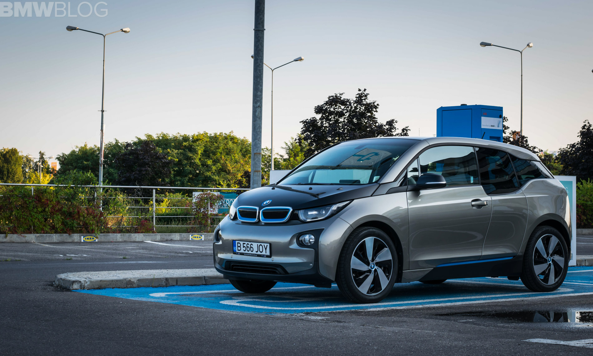 Pre-Owned Electric — Should You Buy a Used BMW i3?