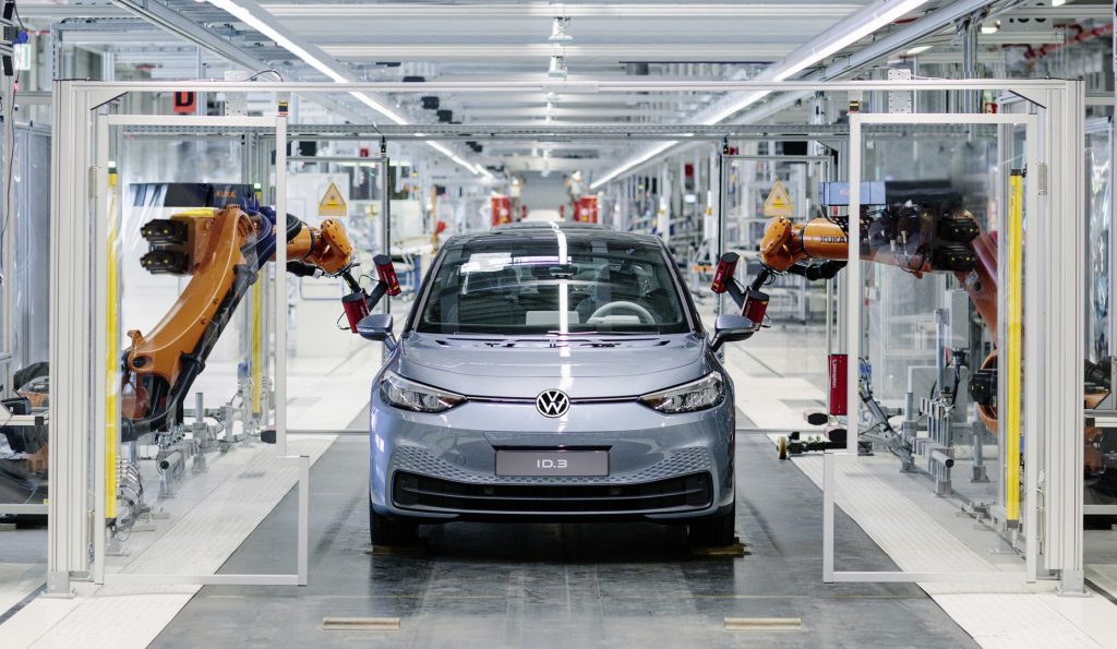 VW Admits Tesla’s Software And Autonomy Lead In Internal Communications