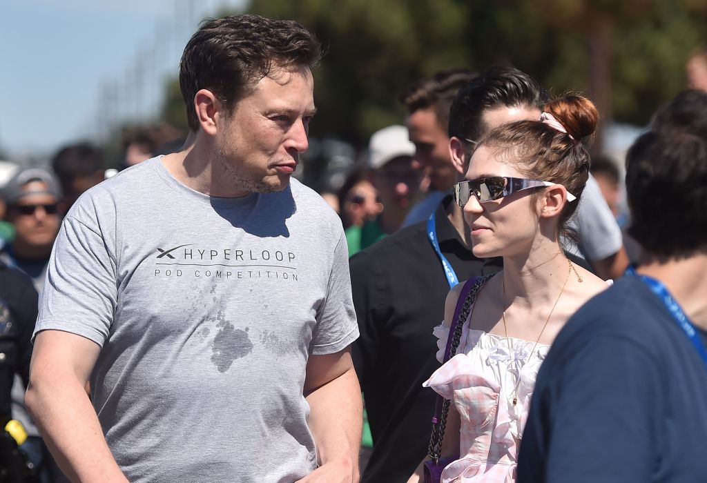 The Caucasity: Grimes Confirms Her & Elon Musk Really Did Name Their Newborn Son X Æ A-12, Here’s What The Name Means…