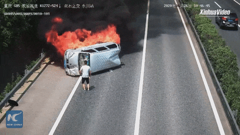 Hero Helps Rescue Three People Stuck In Burning Minivan In China