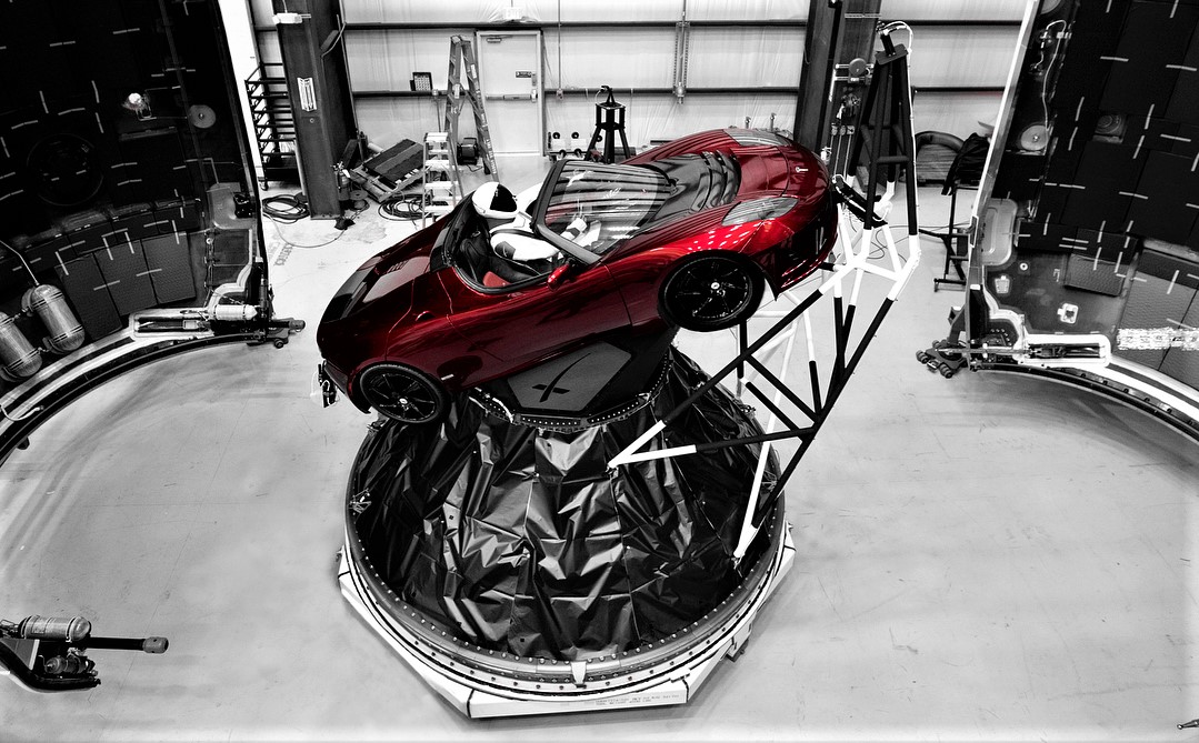 Tesla Roadster and ‘friends’ make history in newly-published log of 57k+ human objects in space