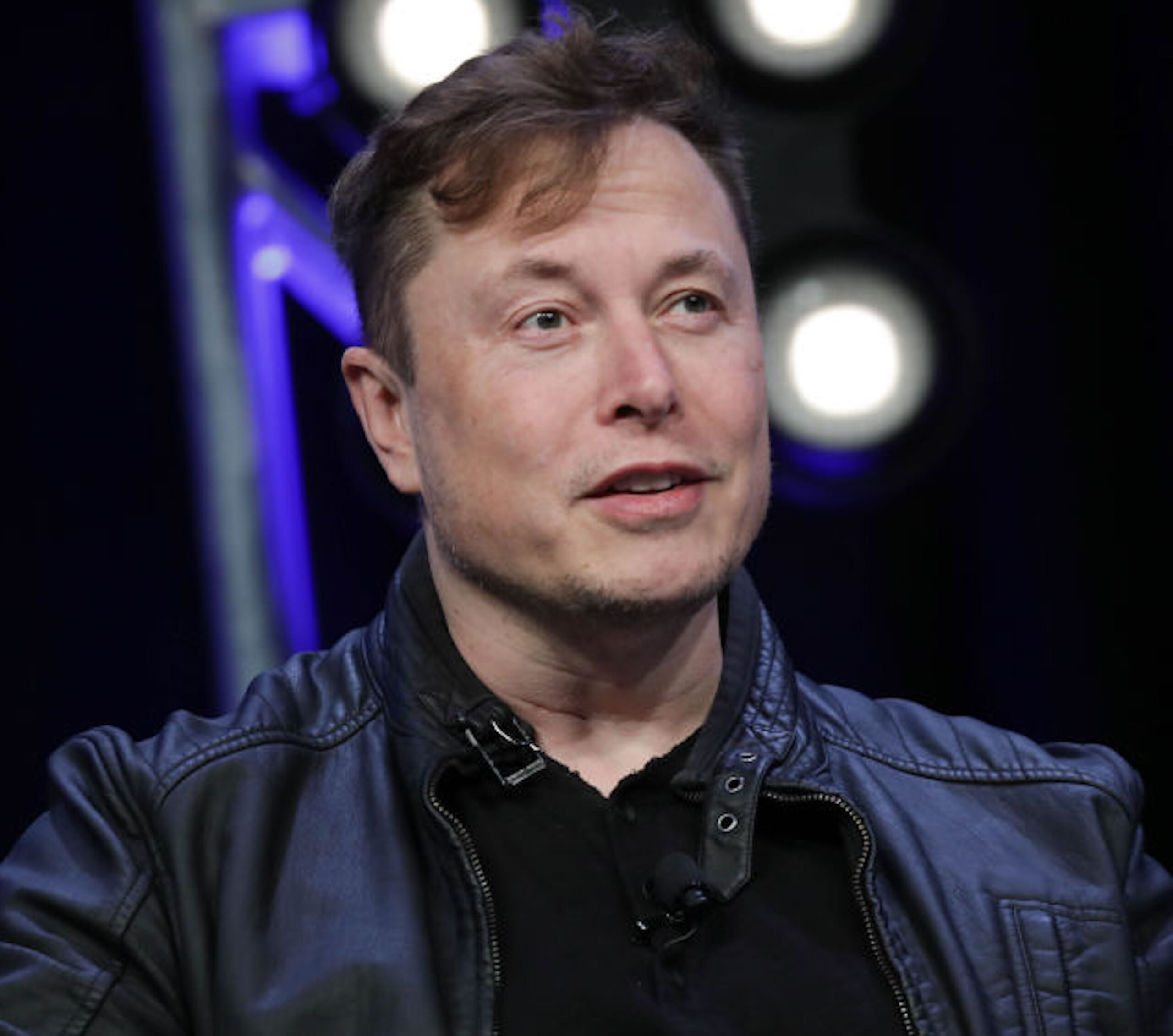 Clinton-Era Economist Accuses Musk Of Shorting Tesla Workers, Cites Stock Performance; Musk Responds