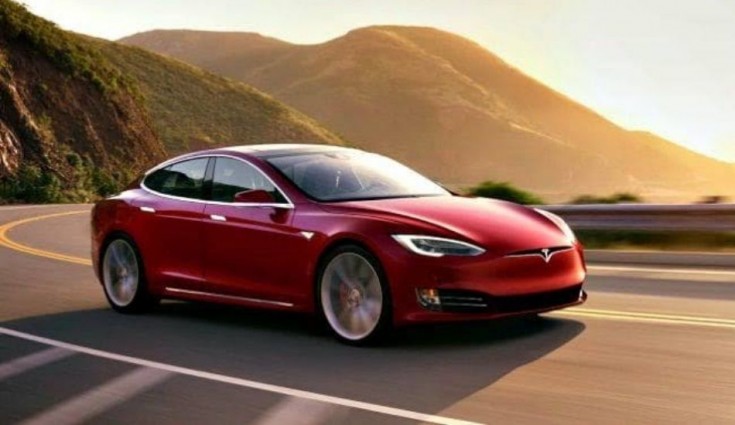 Buy a Tesla Electric Car using BitCoin: Elon Musk