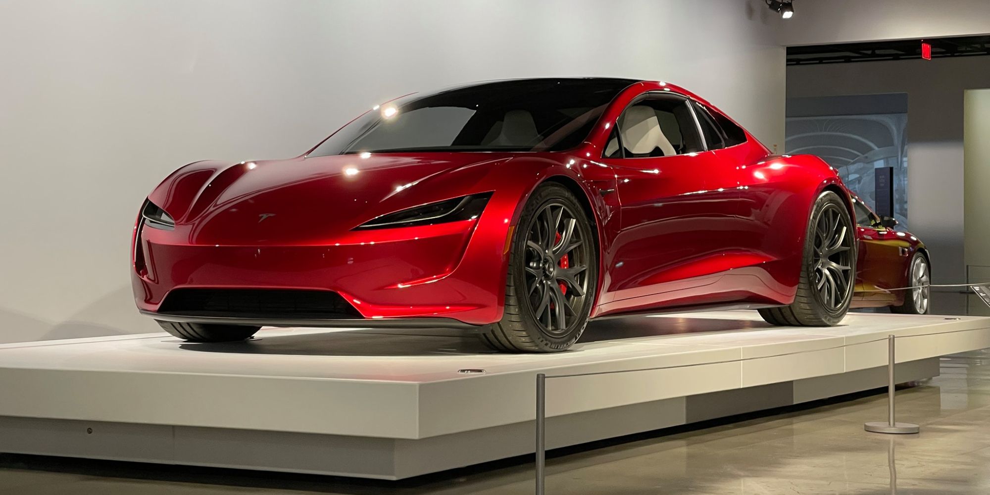 New Tesla Roadster Will Have Mind-Bending Acceleration & “Be Able To Fly”