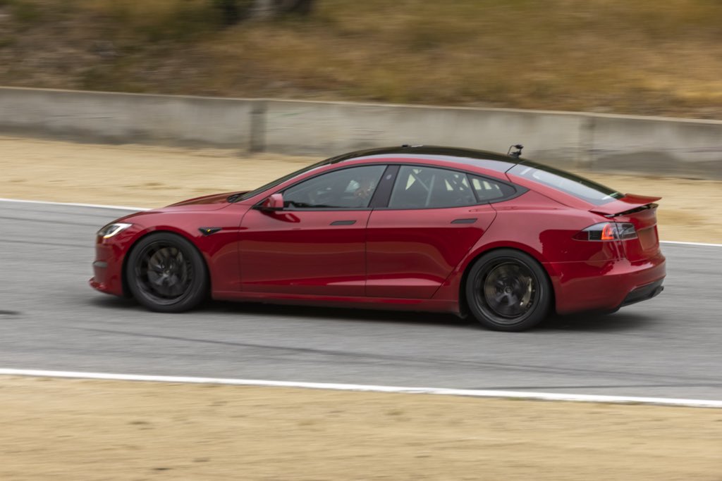 Tesla Model S Plaid broke the 1/4-mile record, Jay Leno says