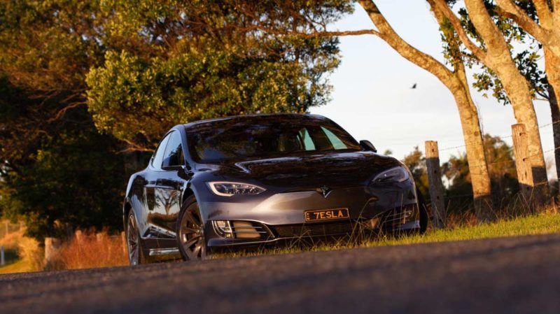 Tesla Model S owner shares remarkable battery and brakes update after 400k km