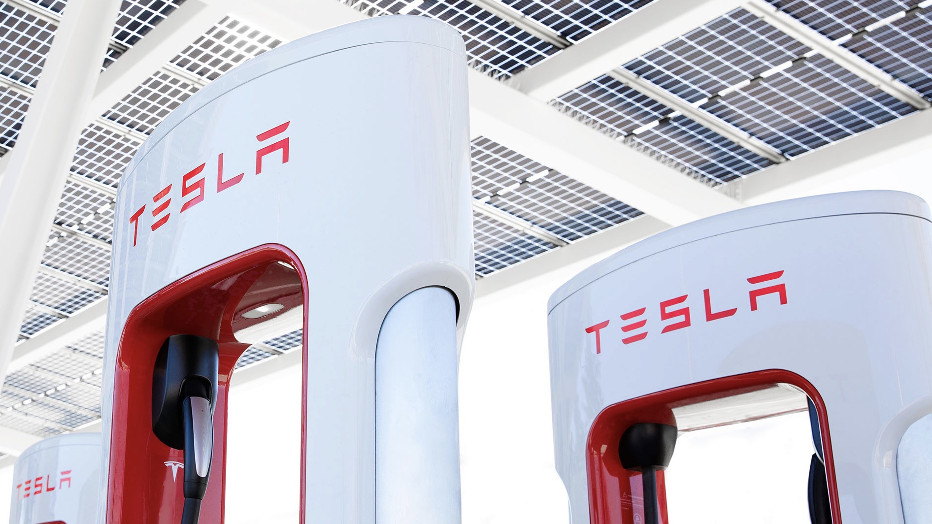 Tesla enables free Supercharging for sites affected by the floods in Europe