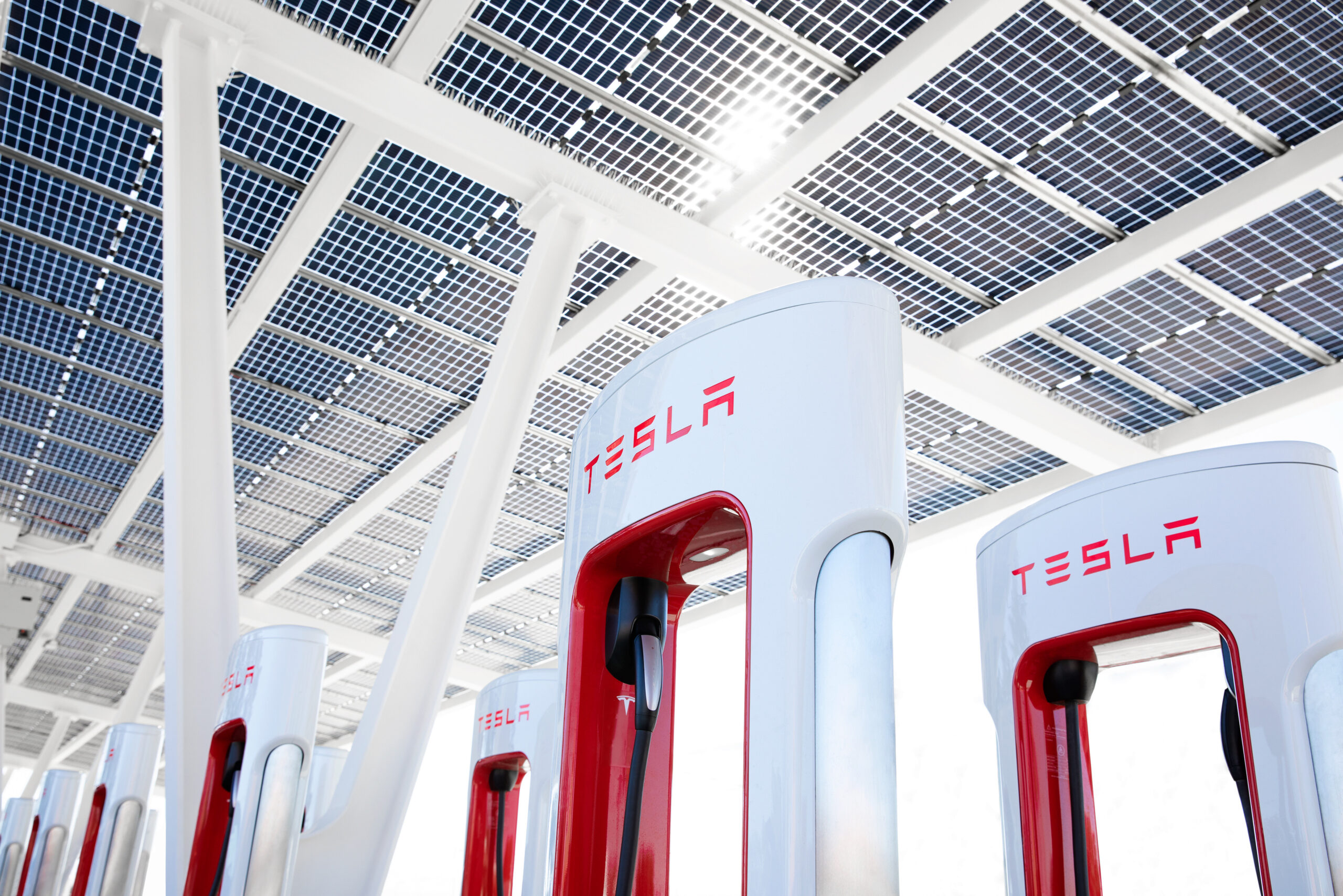 Elon Musk: Tesla to open up global charging network to other EVs later this year
