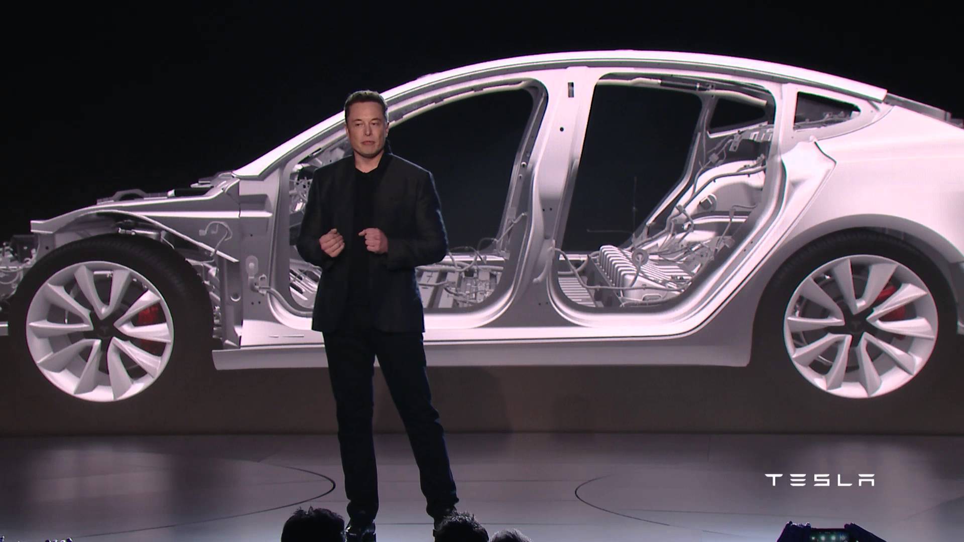Tesla’s Elon Musk gives Rivian invaluable advice on manufacturing