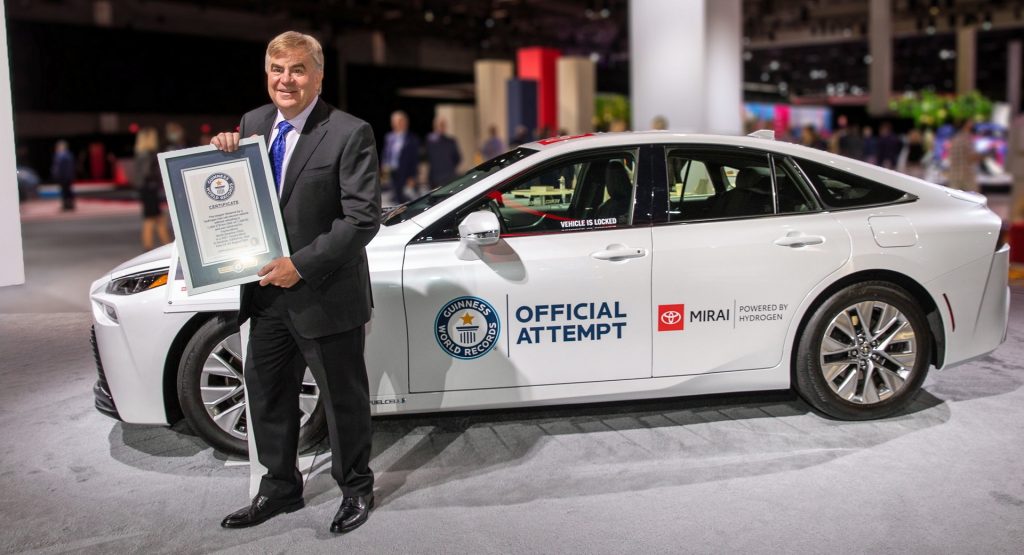 Toyota Mirai Sets 845-Mile Guinness World Record For Longest Fuel-Cell Electric Drive Without Refueling
